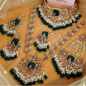 traditional kundan bridal set – fine detailing & superior finish